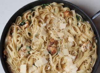 Pasta alfredo met kip