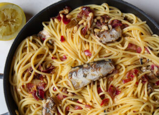 Pasta met sardines en ansjovis